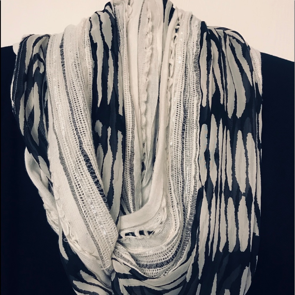 Infinity Scarf - Picture 2 of 7